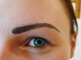 eyebrow